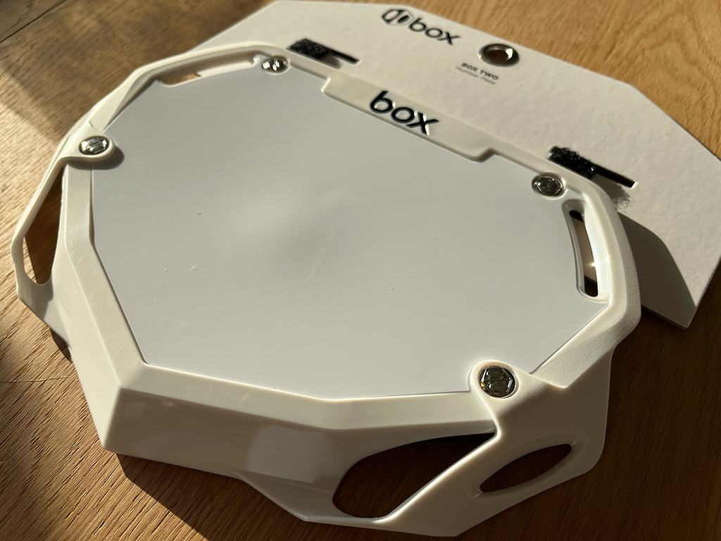 Box numberplates wit SMALL